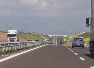 Απαγόρευση κυκλοφορίας οχημάτων άνω των 3,5 τόνων στην Εγνατία Οδό λόγω θυελλωδών ανέμων