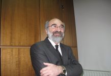 Κάλαντα Πρωτοχρονιάς στο Δήμαρχο Αλεξανδρούπολης