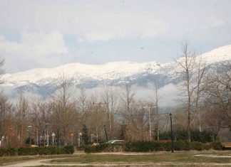 Άστατος ο καιρός της Τετάρτης με χιόνια και καταιγίδες