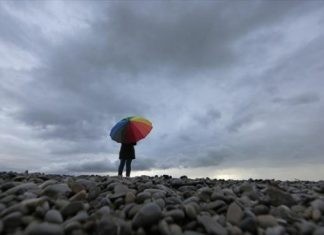 Τοπικές βροχές και χιόνια σήμερα Τρίτη 3 Ιανουαρίου 2017