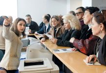 Μέχρι το Πάσχα τα πρώτα Κέντρα Ενημέρωσης και Υποστήριξης Δανειοληπτών