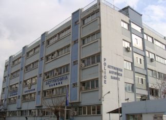 Ξάνθη: Σύλληψη ημεδαπού για κλοπή τσαντακίου, κινητού και κλειδιών