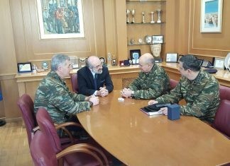 Εθιμοτυπική επίσκεψη του Δοικητή 1ης Στρατιάς, Αντιστράτηγου Δημόκριτου Ζερβάκη στον Δήμαρχο Αλεξανδρούπολης
