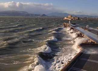 Με μποφόρ, τοπικές βροχές και πτώση της θερμοκρασίας η Παρασκευή