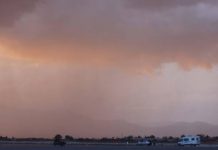 Συννεφιασμένη και βροχερή η Πέμπτη