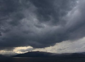 Με άστατο καιρό και μικρή πτώση της θερμοκρασίας η Πέμπτη