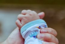 Ελλάδα: Μία χώρα που συρρικνώνεται