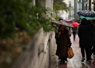 Βροχές, καταιγίδες και χαλάζι σήμερα Σάββατο