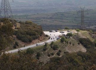 Πτώση Χιούι: Βαρύ πένθος στις Ένοπλες Δυνάμεις