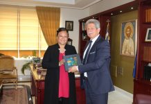 Επίσκεψη της Αμερικανίδας Προξένου στον Αντιπεριφερειάρχη Π.Ε. Δράμας