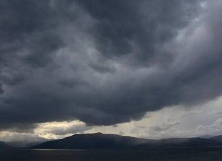 Kαταιγίδες θα πλήξουν αρκετές περιοχές – Σε άνοδο η θερμοκρασία