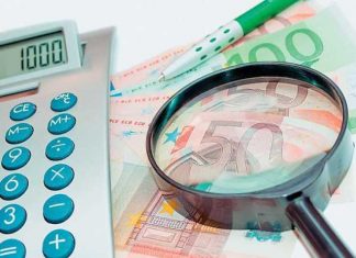 Αυξάνονται οι ωρομίσθιοι, μένουν «παγωμένοι» οι κατώτατοι μισθοί