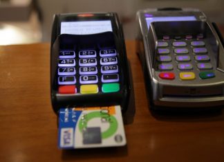 Πρόστιμο 1.500 ευρώ για όσα καταστήματα δεν εγκαταστήσουν POS