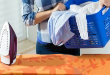 Έξυπνα tips για να σιδερώσεις τα ρούχα σου χωρίς…σίδερο!