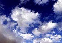 Νεφώσεις με τοπικές βροχές και σποραδικές καταγίδες και σήμερα Παρασκευή