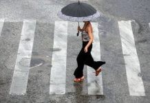 Με συννεφιά και σκόνη η Πέμπτη