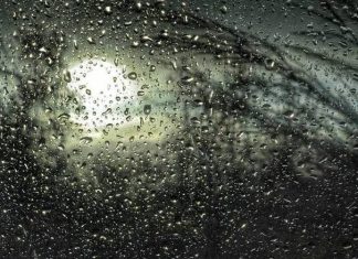 Βροχές και καταιγίδες και σήμερα Κυριακή