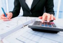 Έρχεται νέα ρύθμιση χρεών έως 20.000 ευρώ σε εφορία και ασφαλιστικά ταμεία