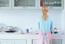 Tips για εργένισσες: Έτσι θα δείχνει το σπίτι σου τακτοποιημένο