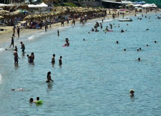 Πάνω από τους 30 βαθμούς Κελσίου η θερμοκρασία σε όλη τη χώρα