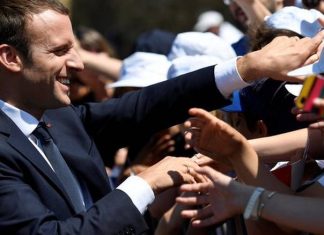 Απόλυτη πλειοψηφία αλλά όχι θρίαμβος για τον Μακρόν – «Κέρδισε» η αποχή