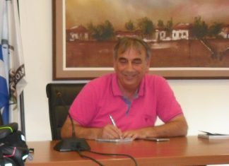 Κ. Χατζηαναγνώστου: “Οι μοτοσυκλετιστές ζητάνε κι άλλες θέσεις στάθμευσης για να πηγαίνουν για καφέ”!!! (ακούστε)