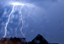 Κεραυνός στο σπίτι του! Σε απόγνωση ο ιδιοκτήτης του στον Πεντάλοφο Έβρου