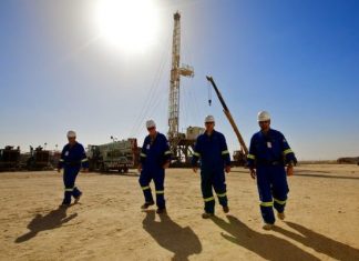 ΓΣΕΕ: Ζητείται η επείγουσα έκδοση Υπουργικής Απόφασης για την προστασία των εργαζομένων που εκτίθενται σε αυξημένο κίνδυνο θερμοπληξίας