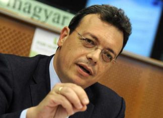 Φάμελλος: Οι Δήμοι θα κληθούν να διπλασιάσουν τα ποσοστά ανακύκλωσης