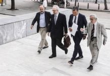 Στον Άρειο Πάγο για τις επαναπροωθήσεις Τούρκων πολιτών που ζητούν άσυλο ο Θεοδωράκης
