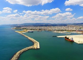 Διεθνές ενδιαφέρον επί τέσσερα για το λιμάνι της Αλεξανδρούπολης