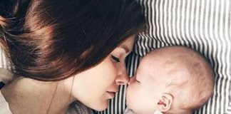 Όσα δεν μπορούν να καταλάβουν οι άνδρες για τις πρώτες ημέρες της γυναίκας μετά τον τοκετό