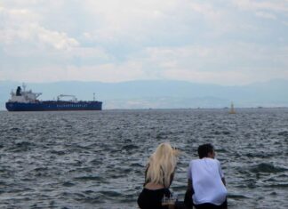 Καιρός: Με ισχυρά μελτέμια και λίγη αστάθεια η Παρασκευή – Η πρόγνωση για το Σαββατοκύριακο