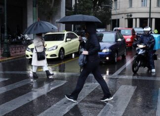 Καιρός: Βροχές, χιόνια στα ορεινά αλλά και άνοδος της θερμοκρασίας