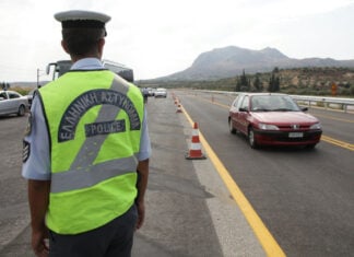 Αυξημένα μέτρα της Τροχαίας για το τριήμερο του Αγ. Πνεύματος – Απαγόρευση κυκλοφορίας φορτηγών