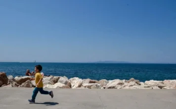 Καιρός: Με φυσιολογικές θερμοκρασίες και αστάθεια στα ορεινά η Τρίτη – Μέχρι 7 μποφόρ οι άνεμοι