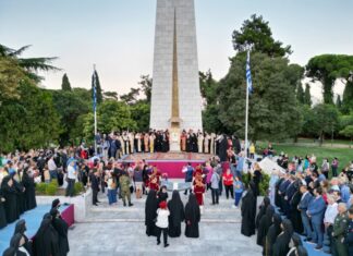 Κομοτηνή: Υποδοχή αντιγράφου της Ιεράς Εικόνας «Άξιον Εστί» – Μόνιμη εγκατάσταση στον Καθεδρικό Ναό