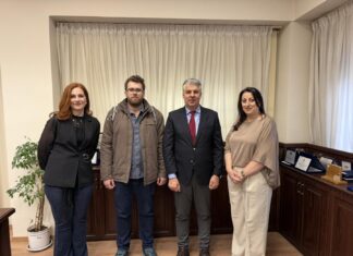 Ορκίστηκαν τρία νέα στελέχη στην Περιφέρεια ΑΜΘ – Ενίσχυση σε διοικητικές και τεχνικές υπηρεσίες
