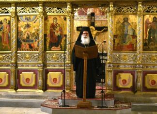 Κατανυκτικός Εσπερινός στη Μητρόπολη Μαρωνείας και Κομοτηνής για τη Γ΄ Κυριακή των Νηστειών