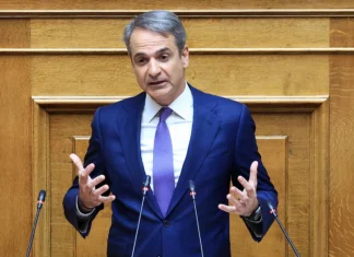 Μητσοτάκης για συνταγματική αναθεώρηση: Τεχνητή νοημοσύνη, Άρθρο 16 και εκλογικό σύστημα στο τραπέζι