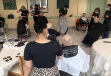 Μαθητές της ΕΠΑΣ ΔΥΠΑ Αλεξανδρούπολης προσέφεραν εθελοντικά υπηρεσίες κομμωτικής στο Σταυρίδειο Ίδρυμα