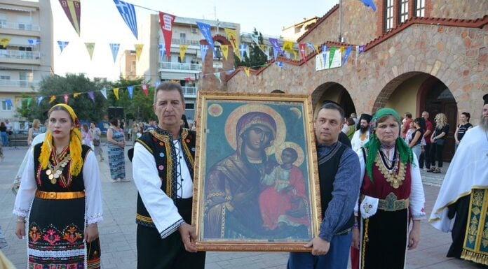 Με λαμπρότητα εορτάστηκε η Παναγία η Οδηγήτρια στον Ιερό Ναό Αγίου Ελευθερίου Αλεξανδρούπολης