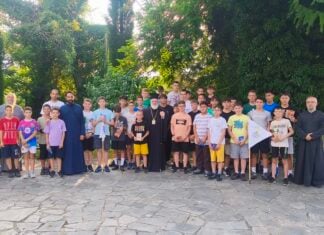Πενήντα νέοι από Διδυμότειχο και Ορεστιάδα φιλοξενήθηκαν στη Μονή Δαδιάς