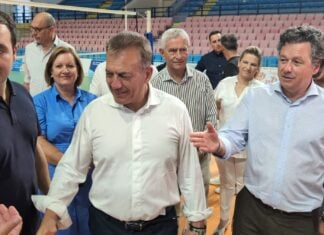 Ορεστιάδα: Αυτοψία Βρούτση στις εργασίες αποκατάστασης του Κλειστού Γυμναστηρίου «Νίκος Σαμαράς»